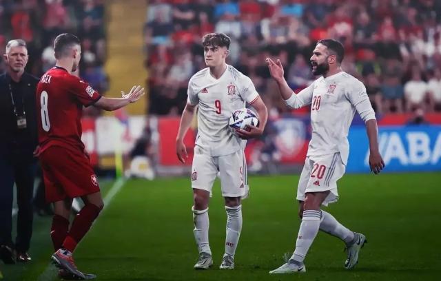 博鱼体育下载-【欧国联】加维处子球伊尼戈绝平 西班牙2比2捷克